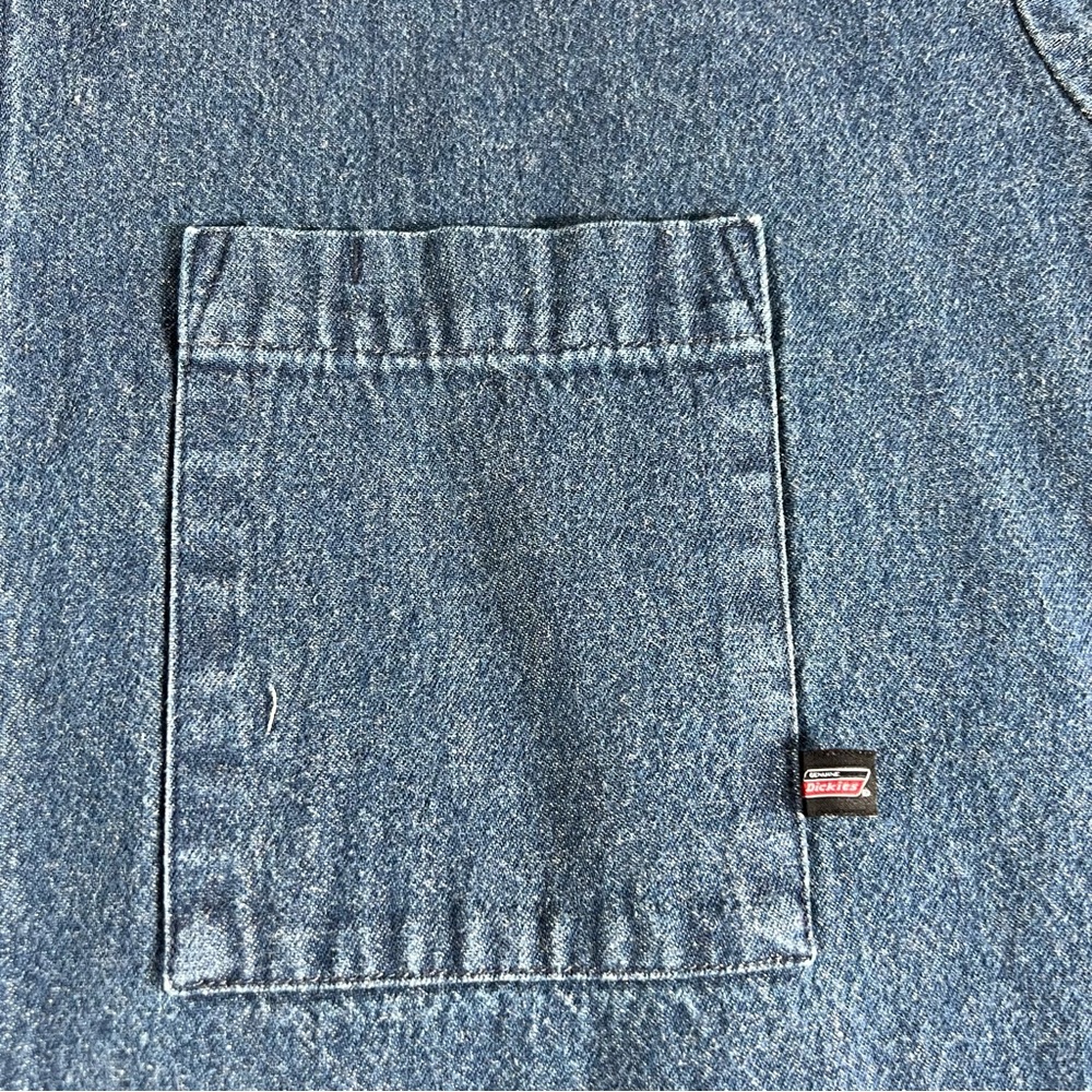 Dickies Men's Sz XL Long Sleeve Denim Shirt Button Down Front Pocket Durable - Picture 3 of 12